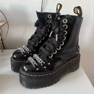 Dr Martens Black patent leather jadon max platform chain boots
